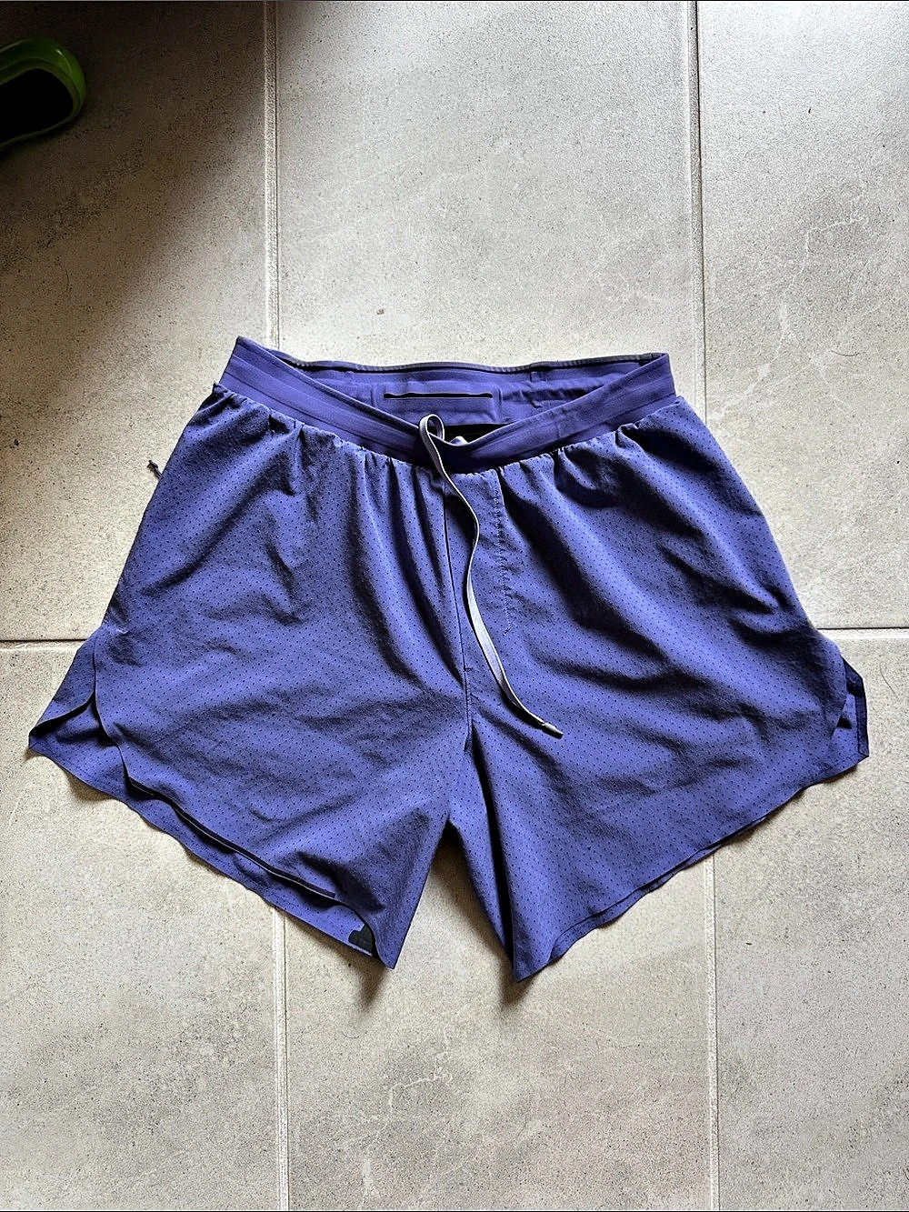 Men’s Athletic Shorts in Purple Like New